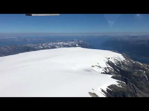 Kjeller Airport to Bergen Airport in a Cessna 172.