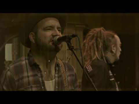 Ginger Wildheart & The Sinners - 'Footprints In The Sand' Official Video