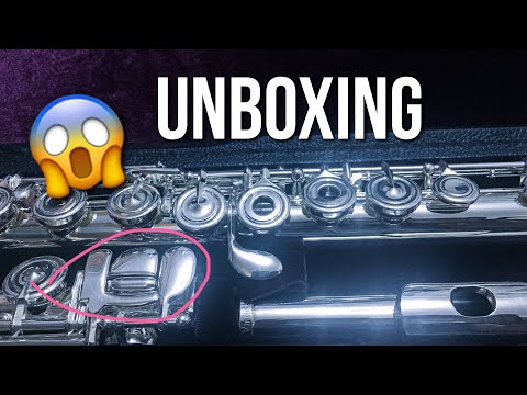 UNBOXING a special Trevor James silver flute + testing haul (Bach, Debussy) + review