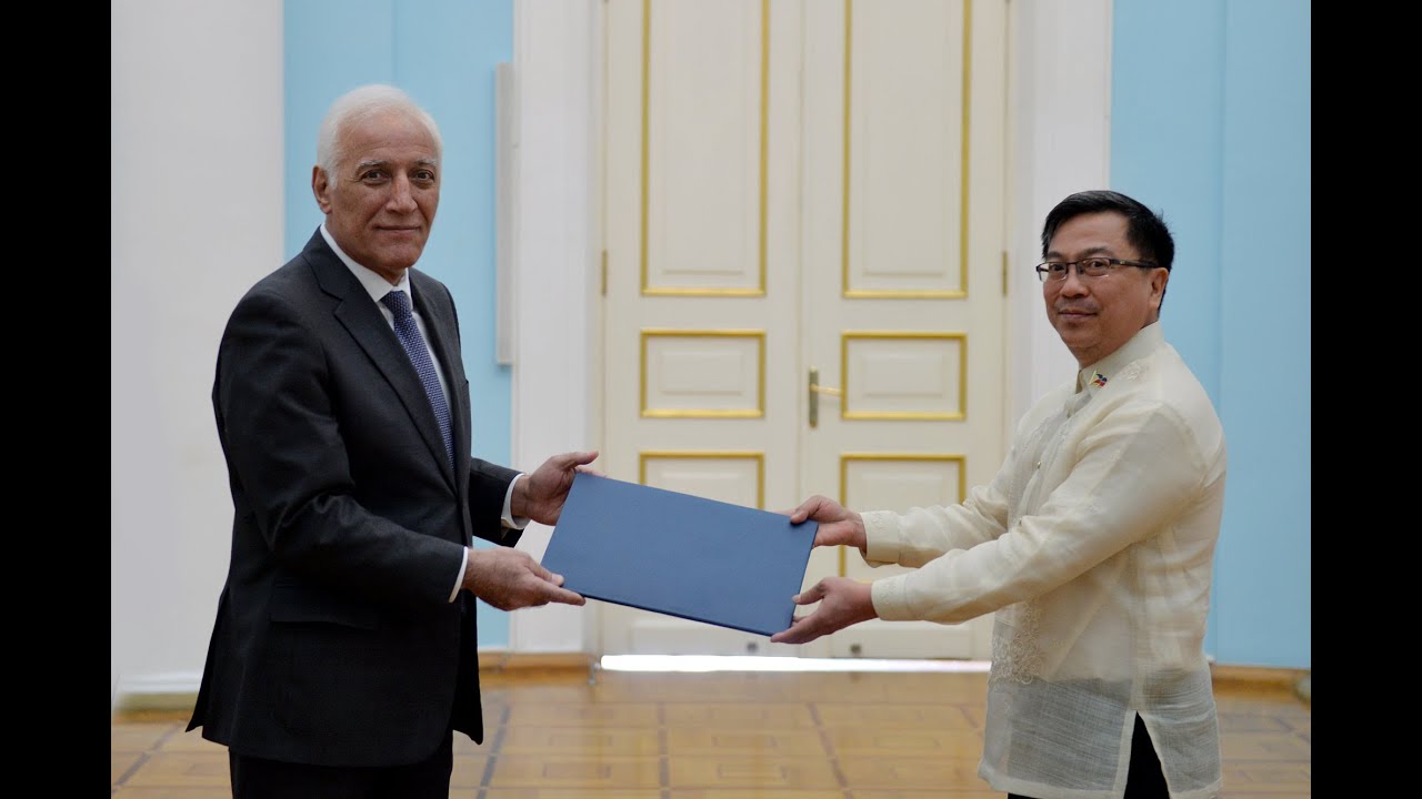 Vahagn Xaçaturyan və Filippinin səfiri mədəniyyət və turizm sahələrində əməkdaşlıq məsələlərini müzakirə ediblər