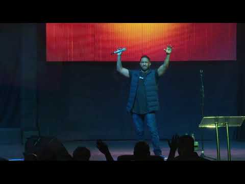 Conferência Vozes e trovões/ Louve ao Senhor