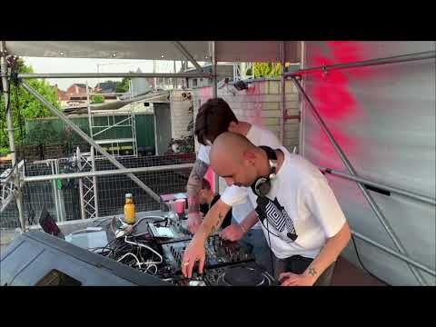 How to kill your boring coronavirus quarantine - Techno Drive-In w/ Angy Kore b2b Gabriel Padrevita