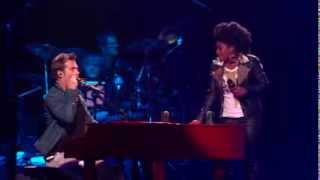 Leona Philippo - Uit m'n Bol tijdens Holland Zingt Hazes