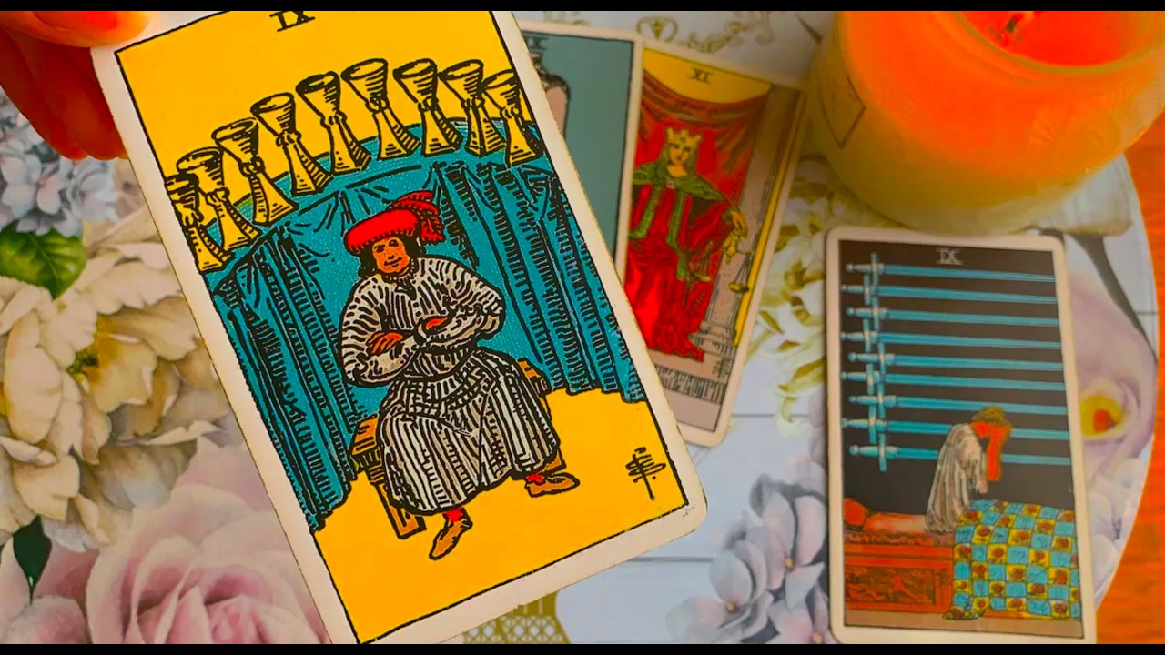 AQUARIUS YOU'RE ABOUT TO BE ON TOP OF THE WORLD! 😍 28-4 OCTOBER 2026 WEEKLY TAROT