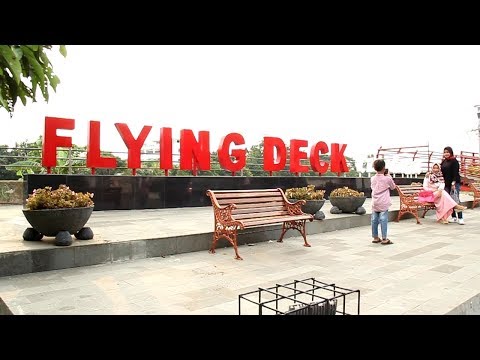 Flying Deck Jadi Tempat Favorit Ngabuburit Flying Deck Jadi Tempat Favorit Ngabuburit