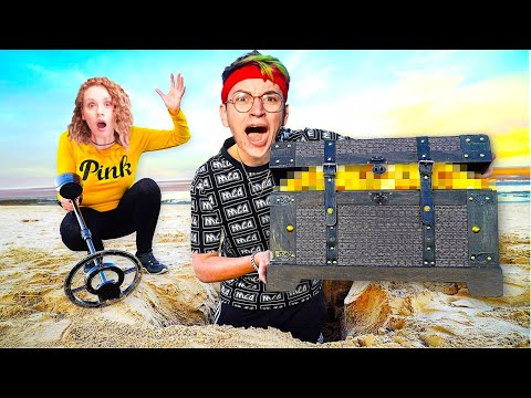 WE FOUND A €10,000 TREASURE💰💸