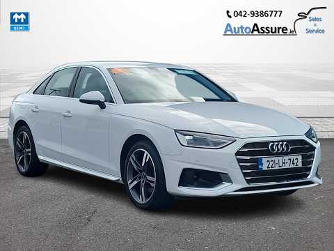 Audi A4 30 TDI 136BHP S-TRONIC SE *** Full Leather - Image 2