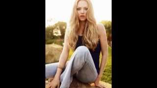 AMANDA SEYFRIED miss her old big tits