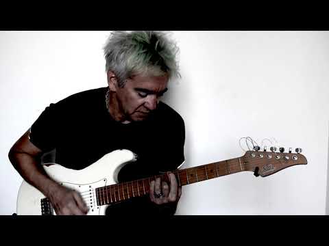 WK plays solo, song 1