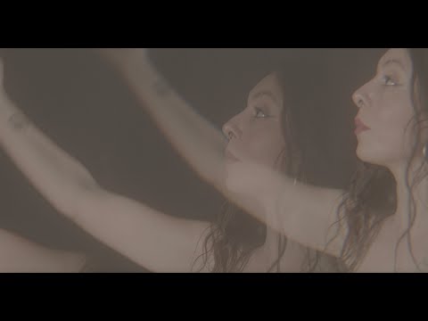 Alessia Tondo - "GUARITRICI" Documentario - Regia di Claudia Mollese