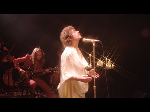 Greta Van Fleet Candlelight Sessions – Broken Bells (Live)