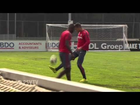 Jonge PSV`er betovert selectie tijdens training