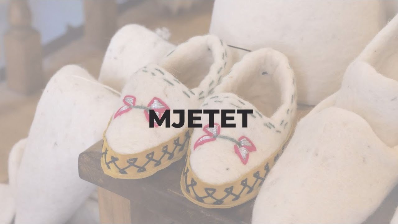 Si dikur: Përpunimi i papuçeve- Mjetet