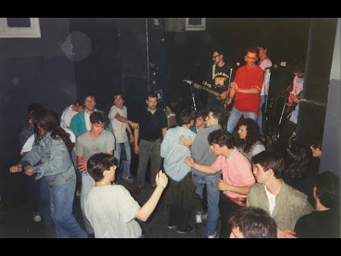 GLI  ANNI 90 DEL  BAR TABACCHI DI  VIA LARGA  NUMERO 8(documentario integrale)