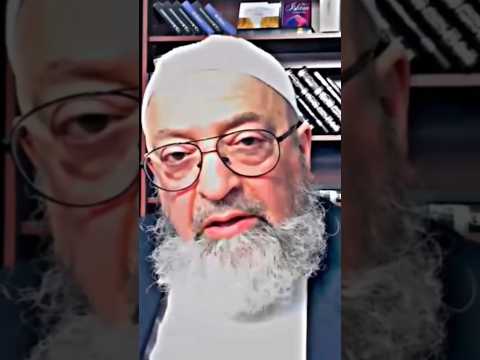 دمشقية يحكم بكفر السيوطي والعلماء يشهدون بإمامته