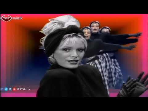 Ajda Pekkan - Kim Olsa Anlatır - HD