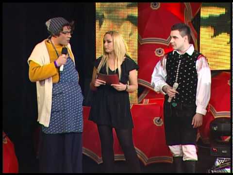 MAMA MANKA IN KOMPLIMENTI