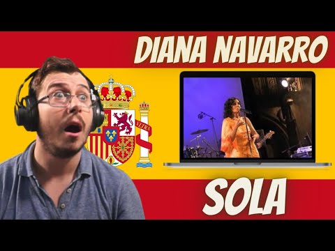 Italian reacts to Diana Navarro - Sola (Salamanca 05)