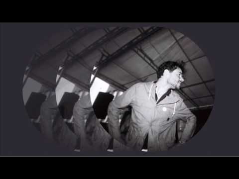 Matias Aguayo and Valesuchi - Nasty Woman