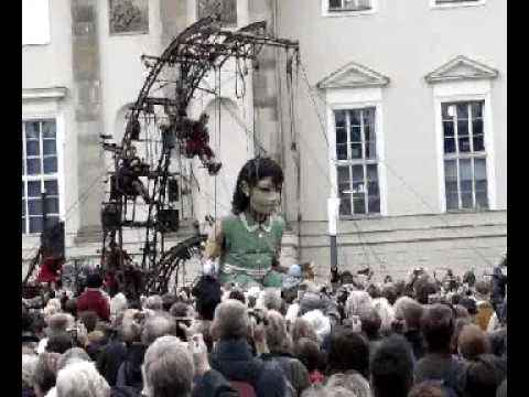 Die Riesen in Berlin - Compagnie Royal de Luxe // Berliner Festspiele -  ein Märchen über 4 Tage