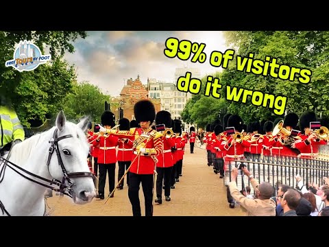 Changing of the Guard Buckingham Palace London | Best Views from a Tour Guide