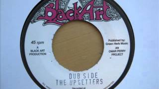 7" Side A: Junior Ainsworth - Thanks & Praise / Side B: The Upsetters - Dubside