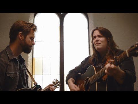 Anvil (LIVE) - Mariel Buckley