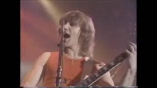 Triumph - Lay It On The Line