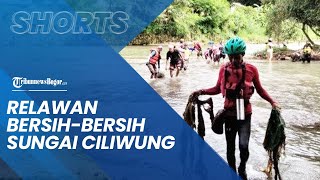 Bogor Hari Ini: Banyak Sampah Plastik dan Popok, Relawan Bersih-bersih Ciliwung agar Tak Tercemar