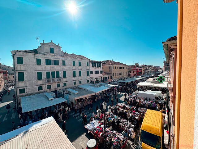 RIF. G137 CHIOGGIA CENTRO STORICO FRONTE PIAZZA - APPARTAMENTO DI 95 MQ NUOVA REALIZZAZIONE