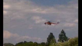 preview picture of video 'Incendio a Poggio dei Pini. Elicotteri in azione.'