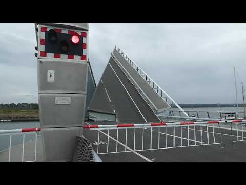 Twin Sails Bridge 02/09/2020