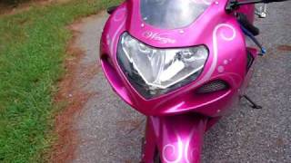 preview picture of video 'My Custom 2002 02 GSXR-750 Gixxer 750 Pink Girl  Bike Motorcycle ALIAS Theme Walk Around By Larissa'