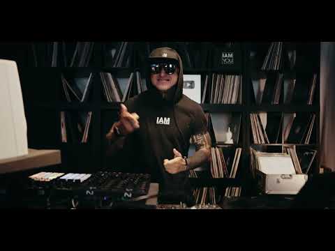 Recall feat. SzumH / Alfred Heinrichs – Zukunft Allein (Remix)