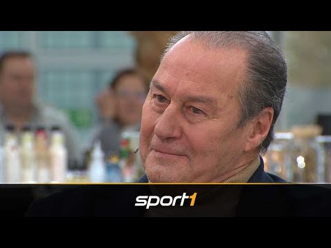 Gänsehaut Live im Doppelpass: Diese Bilder rühren Jahrhunderttrainer Stevens zu Tränen | SPORT1