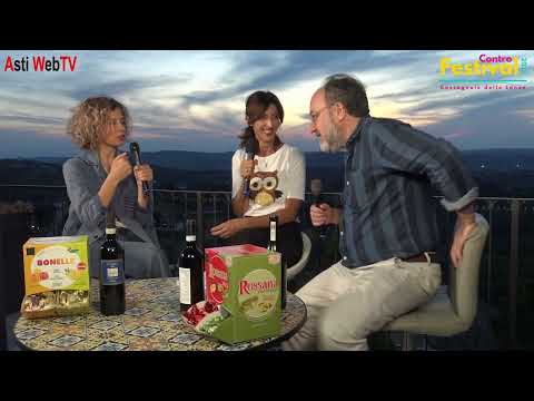 Incontro in terrazza Marta e Gianluca