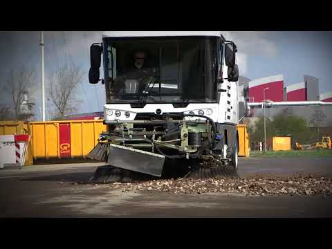 Versatile Street Sweeper   RAVO 5 iSeries Options