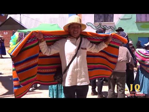 FERIA GASTRONÓMICA Y ARTESANAL de ISLA SURIQUI, Navegando por el Lago Titicaca. Puerto Pérez.