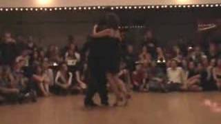 Raul Cabral & Dianne Castro - Esta Noche de Luna (Carlos Di Sarli) - Portland TangoFest 2007