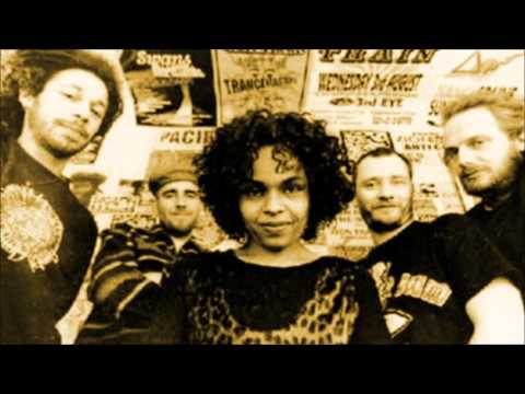 Zion Train & Ruts DC - Suspect Dub (Peel Session)