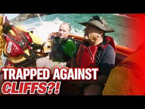 Kayakers Stranded at Witches Cauldron Cliffs | Saving Lives at Sea