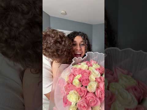 it’s official 🥰 @yoangelolo