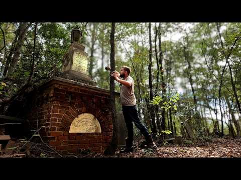 INCREDIBLE Brick Vault Found in the Georgia Woods! Forgotten Cemetery EXPLORATION