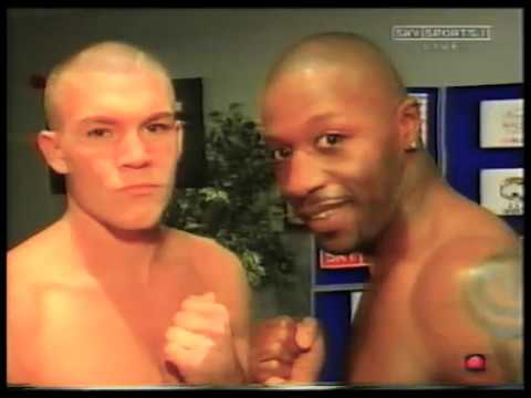 Jamie Moore v Gary Logan 18.10.2003 at the Manchester Arena.