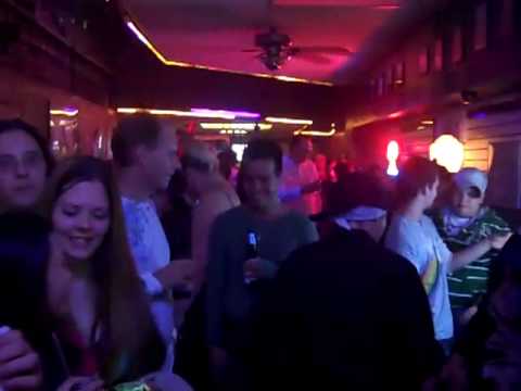 Kinkead's 12-31-09 Ryan + Jordan Cox - Down