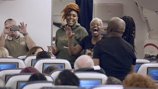 Une chorale professionnelle surprend les passagers d&#39;un avion avec &quot;Stand by Me&quot;