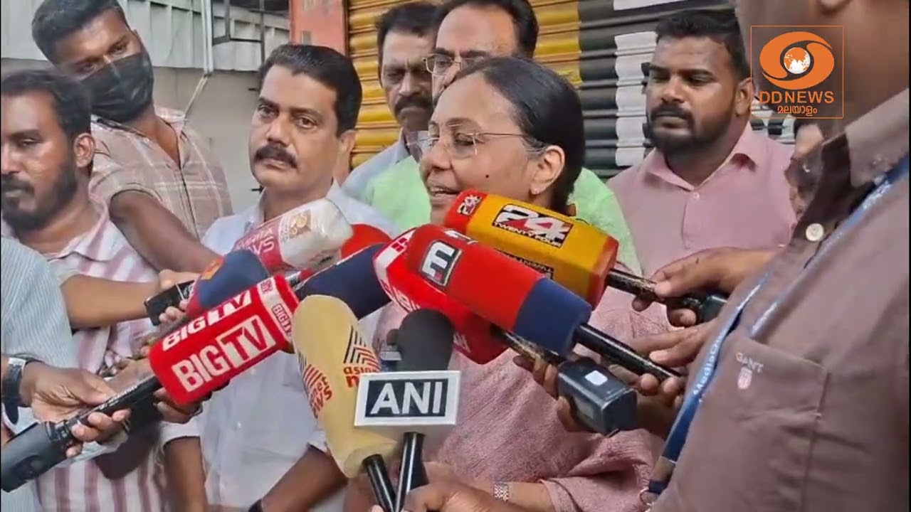 ആറന്മുള മണ്ഡലത്തിലെ എൽഡിഎഫ് സ്ഥാനാർഥി വീണാ ജോർജ് പ?