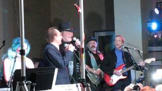THE MONKEES + BOBBY HART Steppin' Stone CHILLER THEATRE April 23 2016