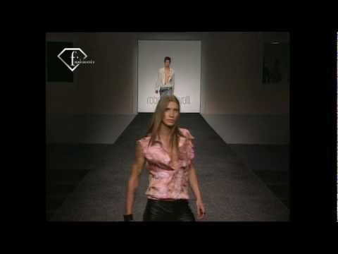 fashiontv | FTV.com - ROBERTO CAVALLI HOM PE 2001