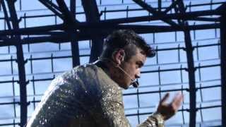 Robbie Williams - Sexed up / Me and my monkey (Dublin, June 2013)